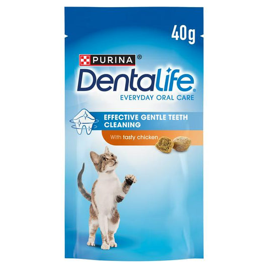 Dentalife Daily Oral Care Treats Cat Chicken 40g product image
